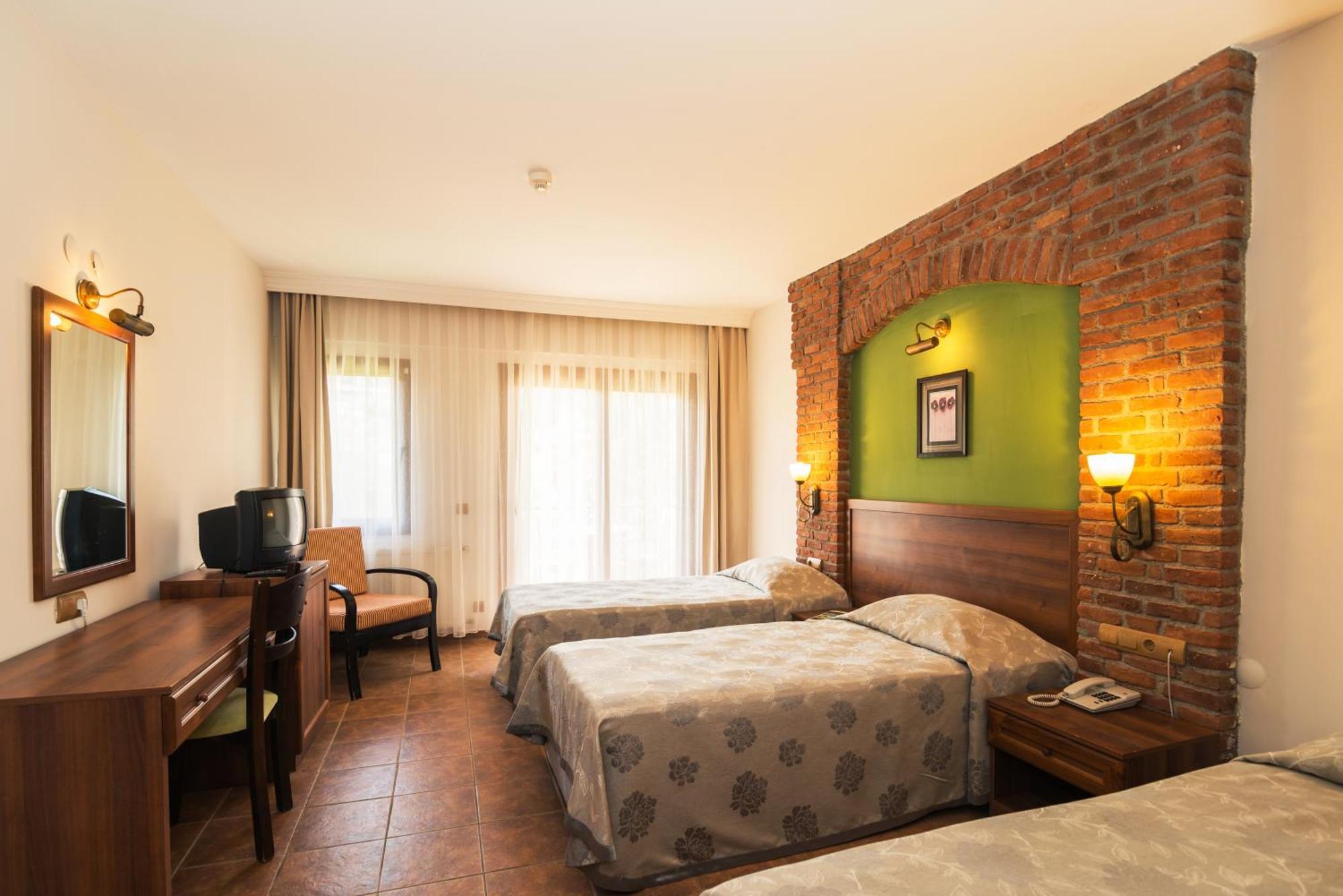 Naturmed Thermal Springs And Health Center Kusadasi Luaran gambar